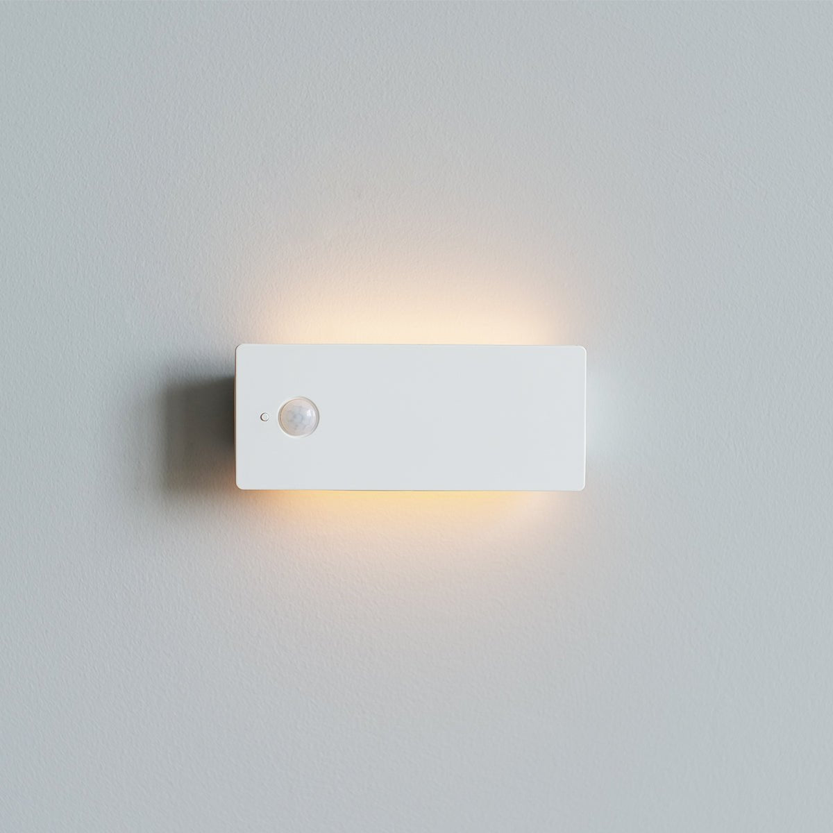 Rechargeable Motion Sensor Wooden Wall Night Light