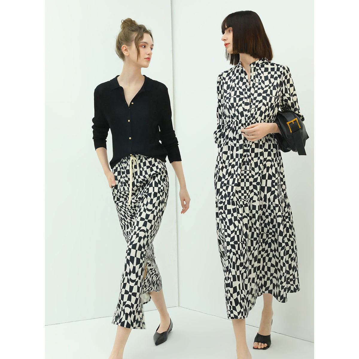 relaxed fit checked skirt with side slit all black 2