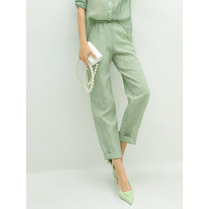 relaxed-fit-light-green-ankle-pants_all_green_1.jpg