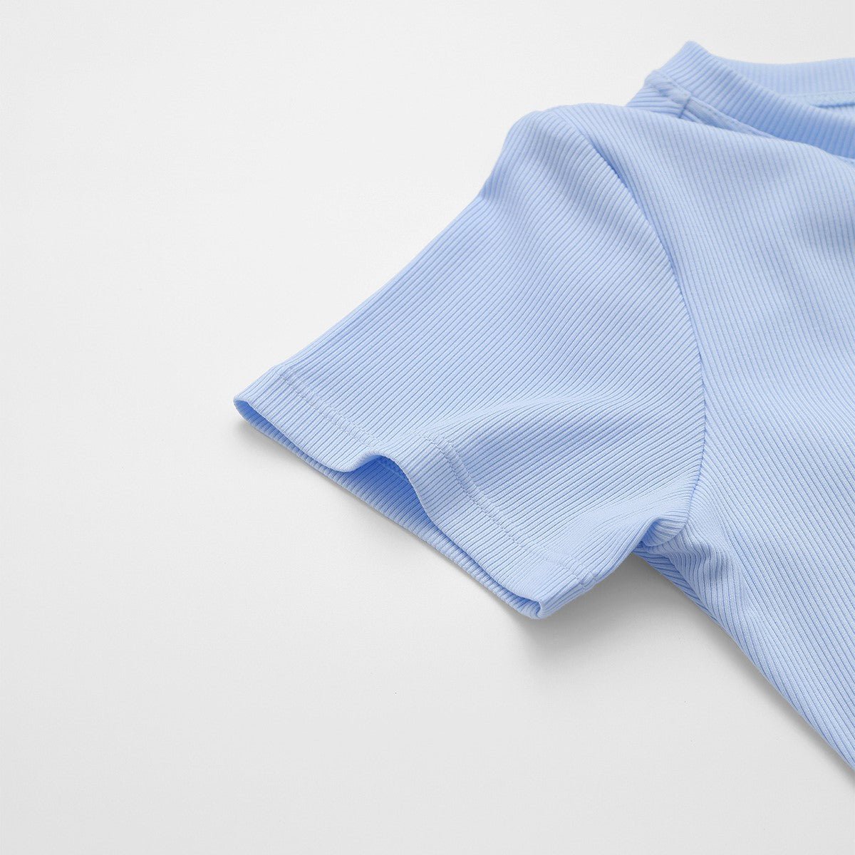 Ribbed Short Sleeve Built - In Padded Bra Crop Top