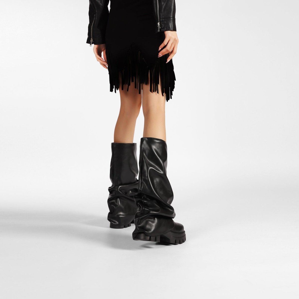 ruched - leather - round - toe - boots_all_black_9.jpg
