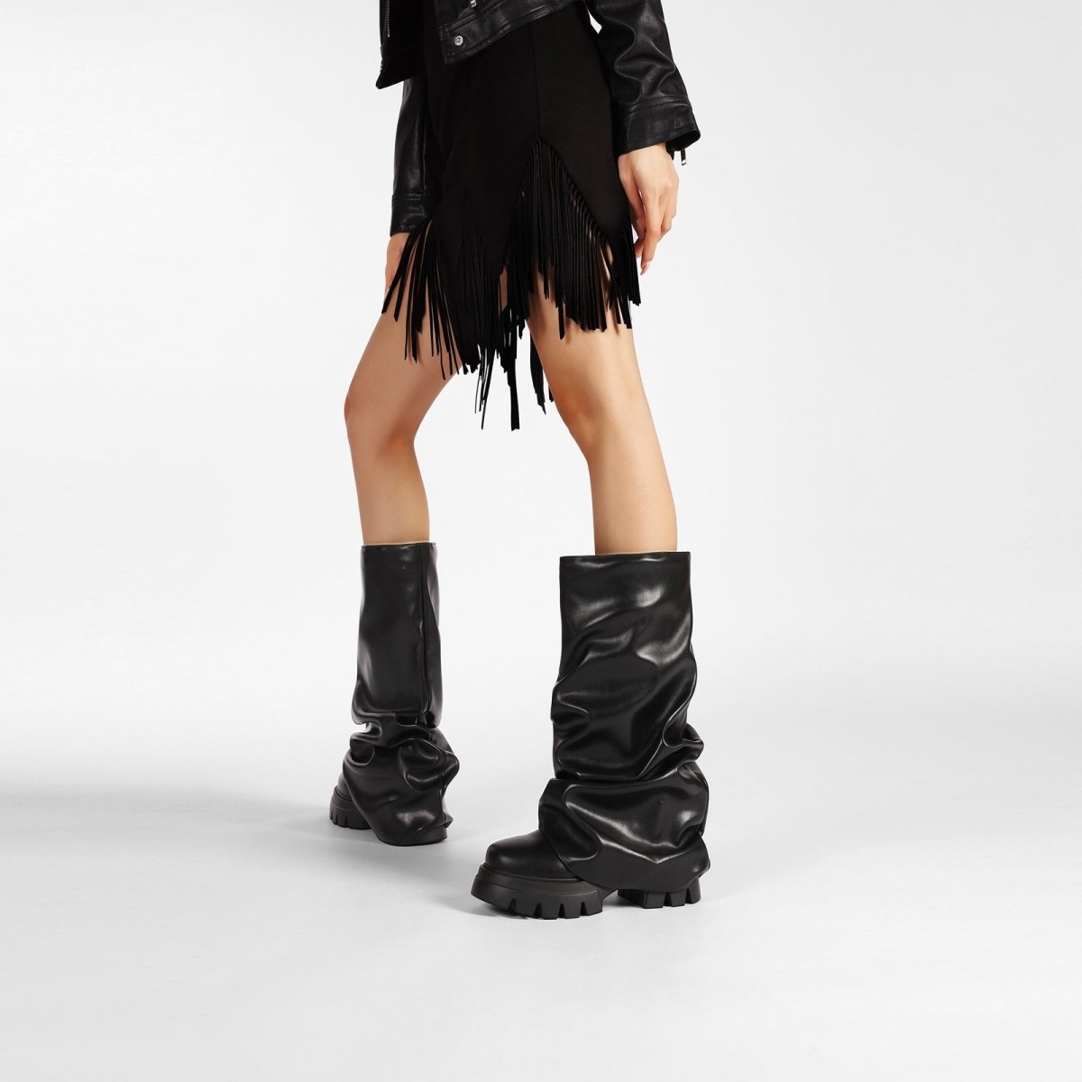 ruched - leather - round - toe - boots_all_black_8.jpg