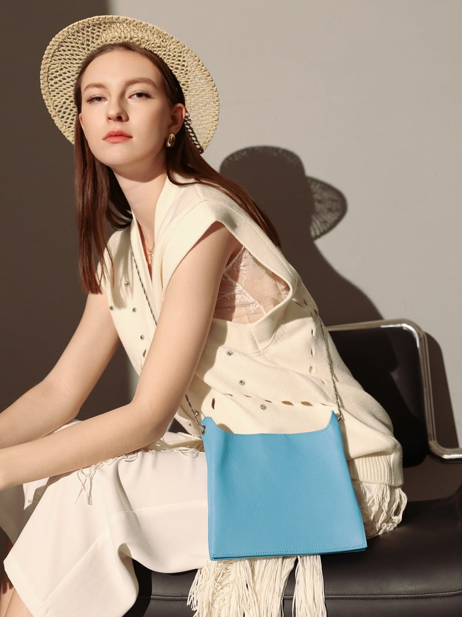sandra leather shoulder bucket bag blue 4