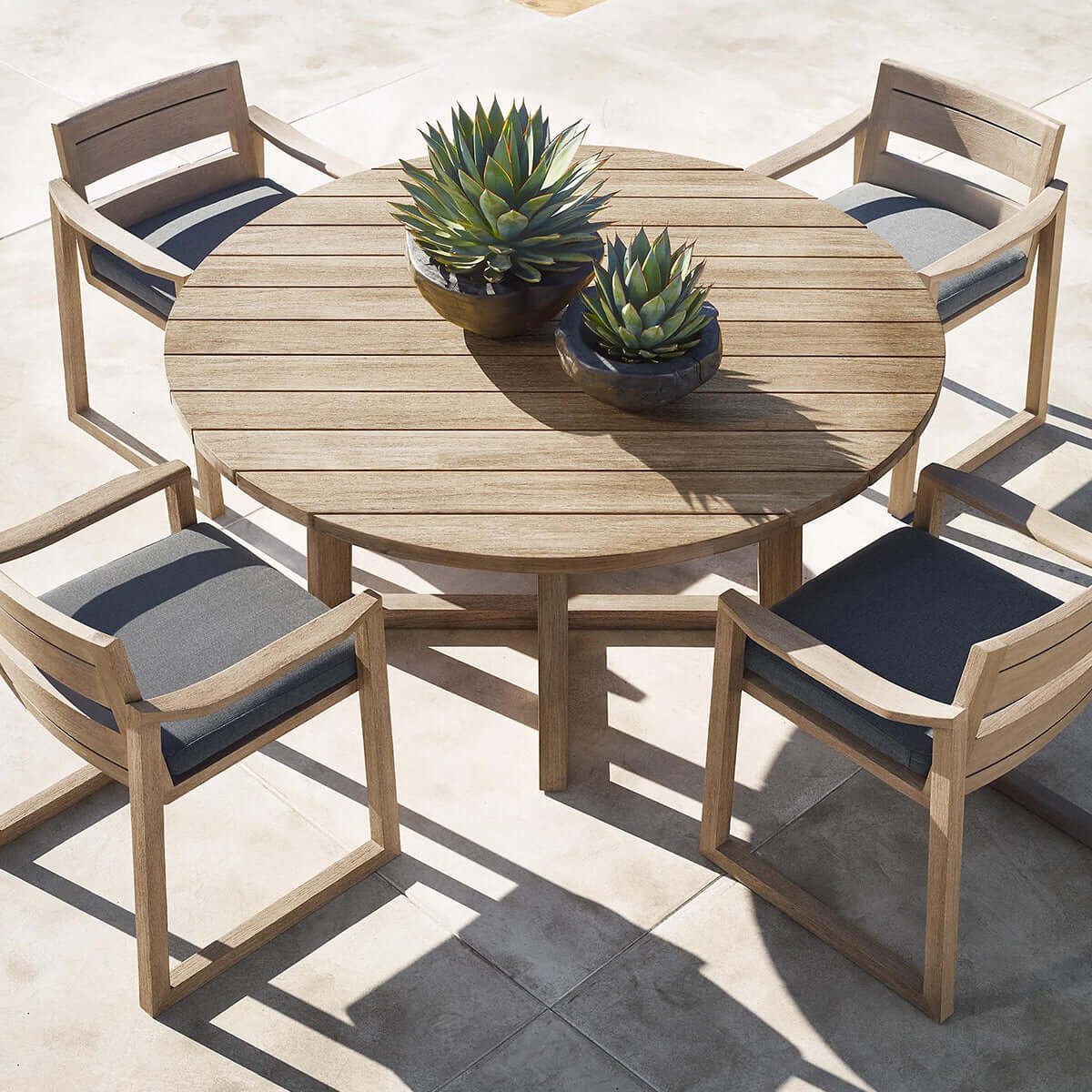 sebastian round table 1.5m mocha 1