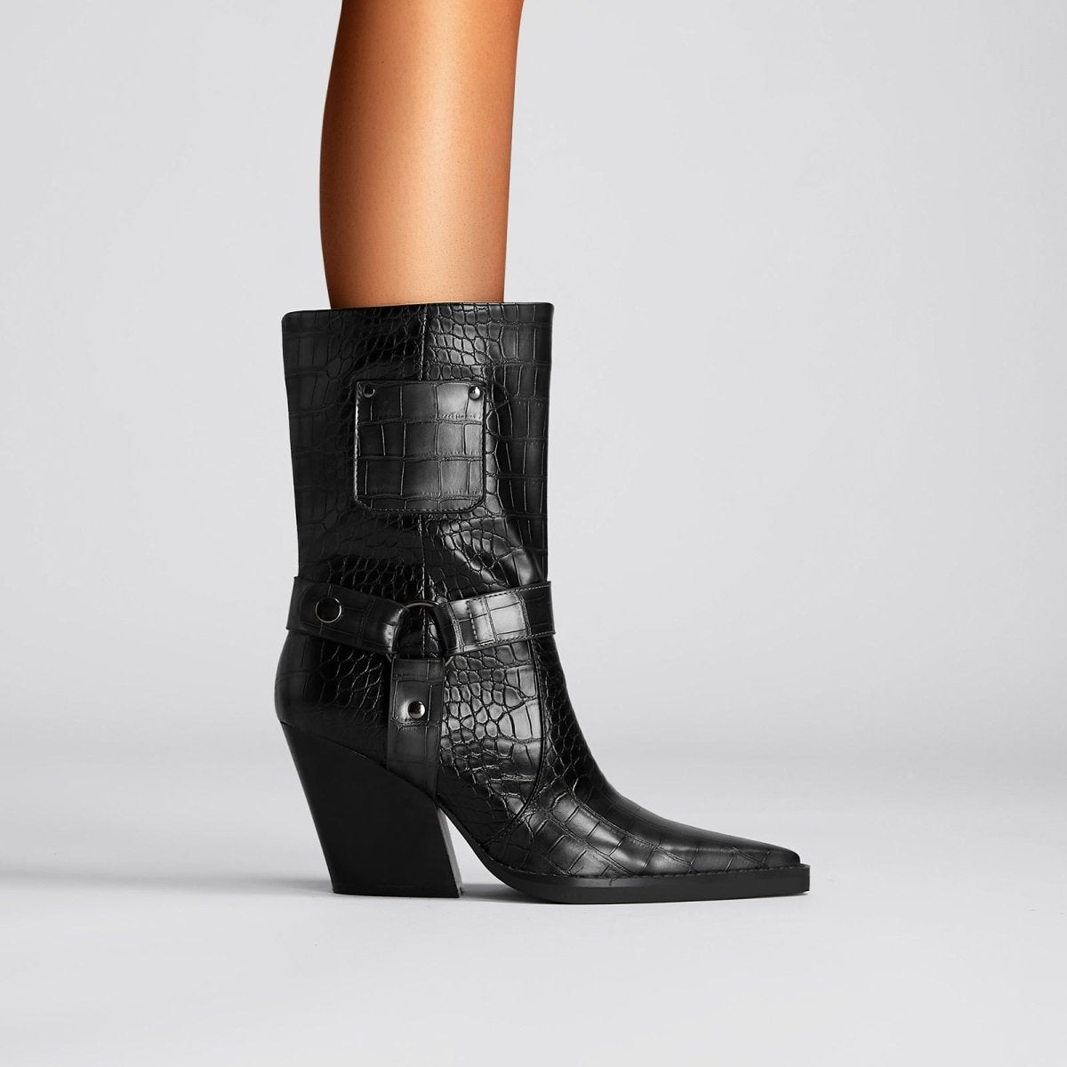sexy - pointed - toe - corporate - ankle - boots_all_black_8.jpg