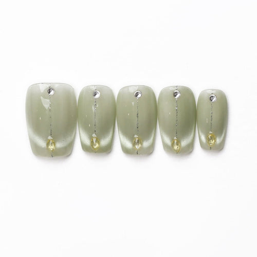 Shine Muscat Press-On Nails