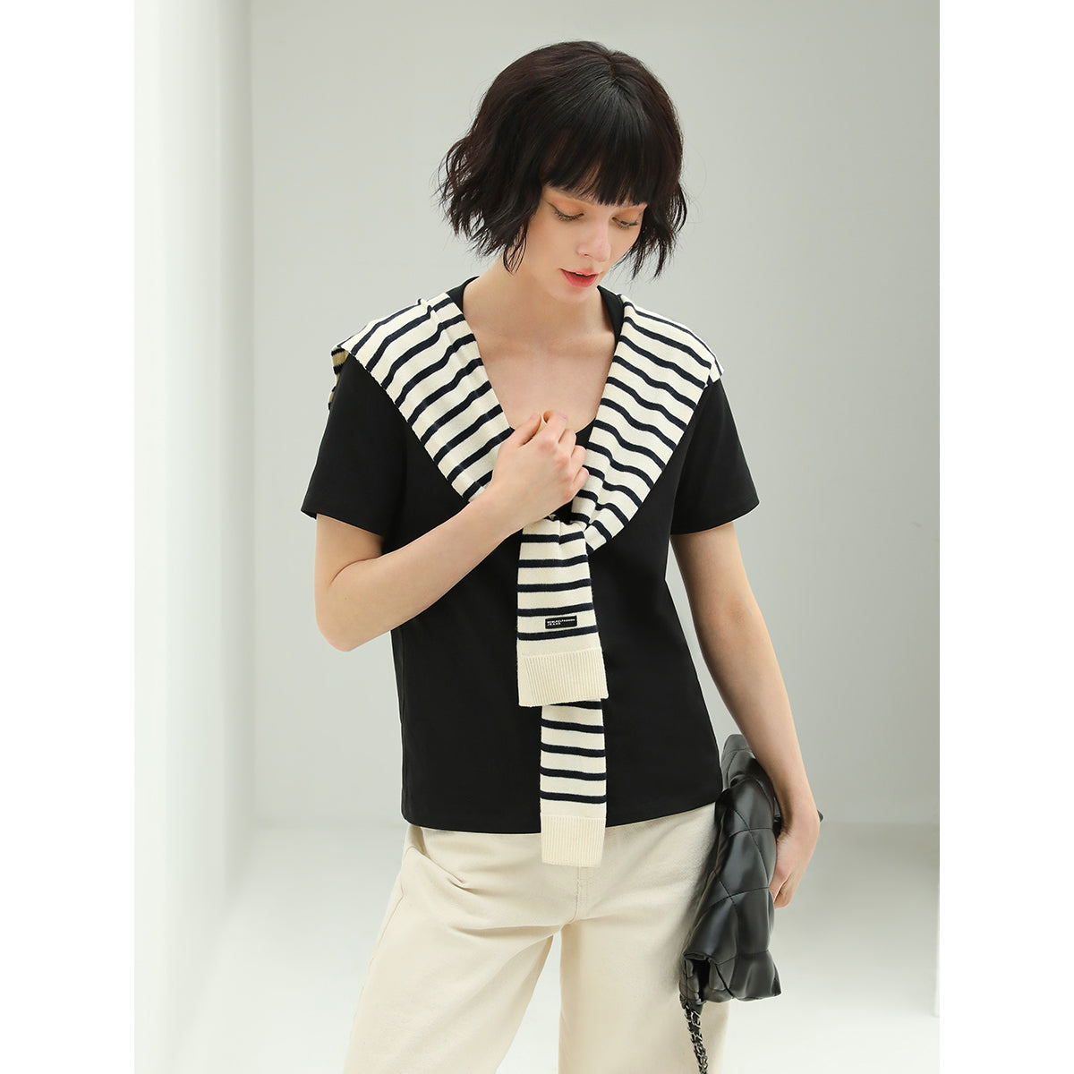 short sleeved black tee with striped shawl all black 2