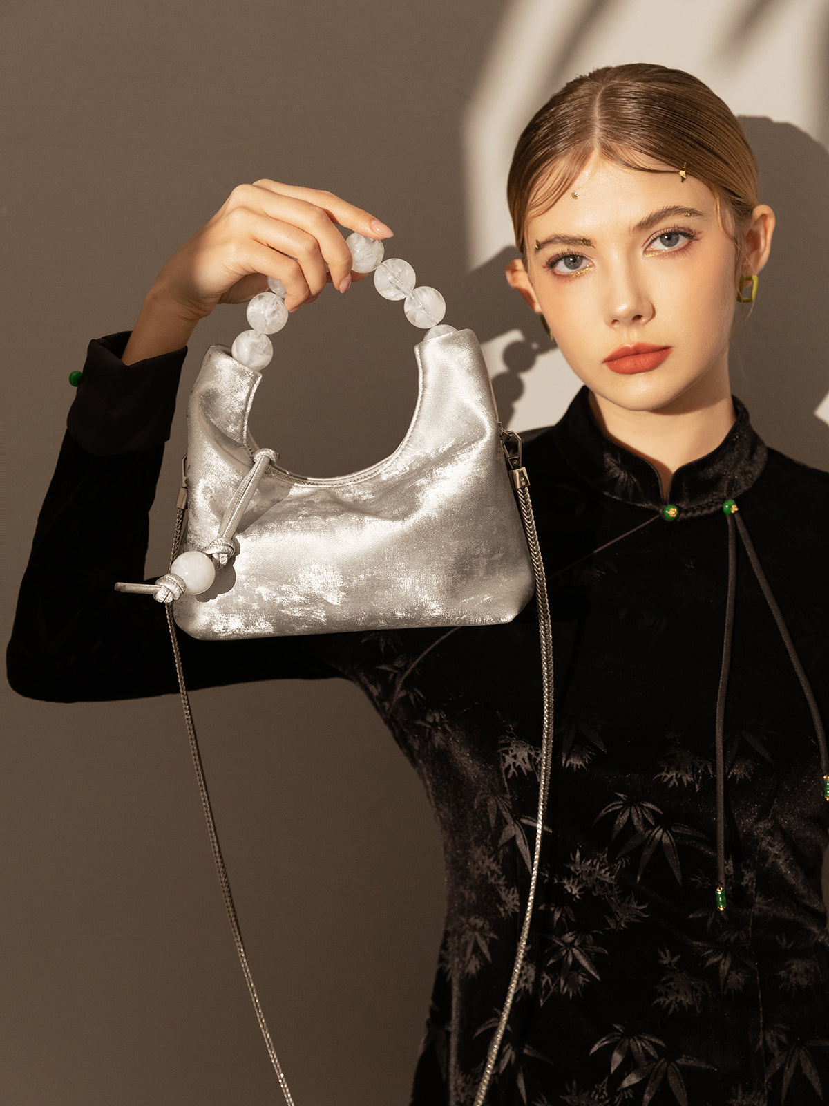 silver pearl top handle bag silver 5