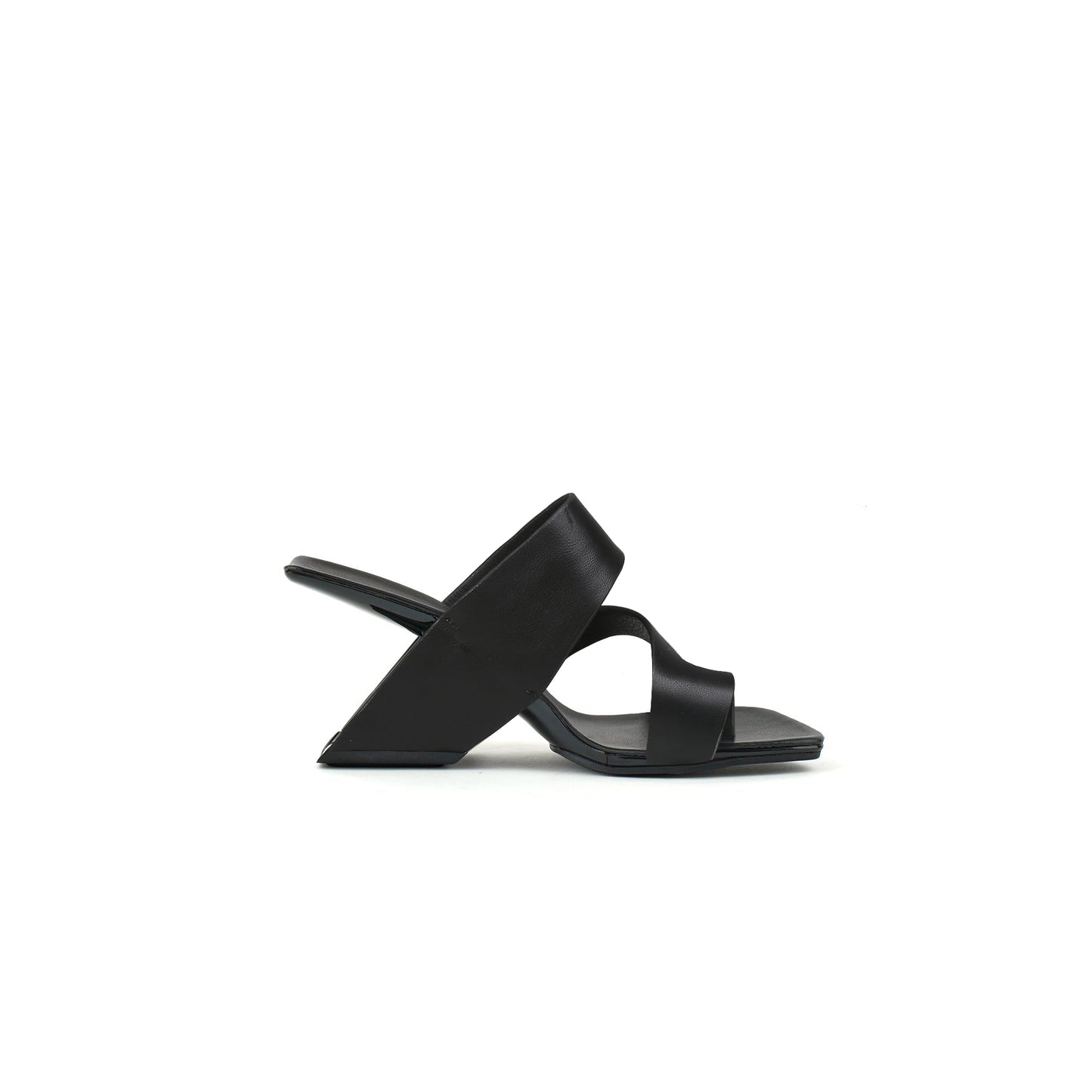 single toe loop strap sandals all black 3