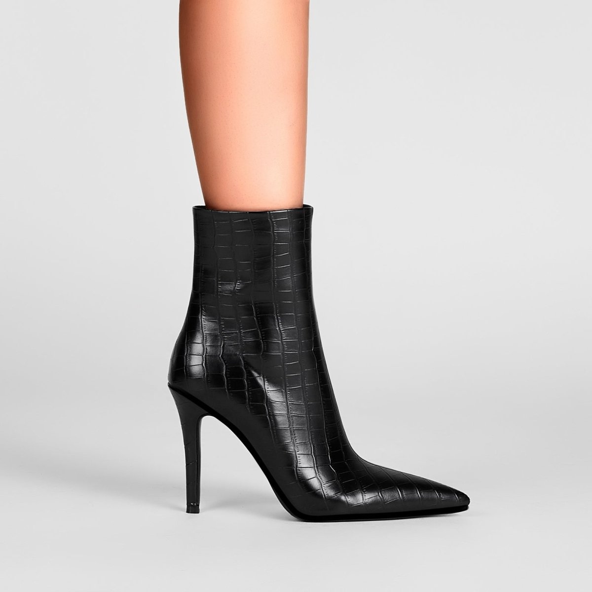 sleek - black - leather - pointed - ankle - boots_all_black_8.jpg