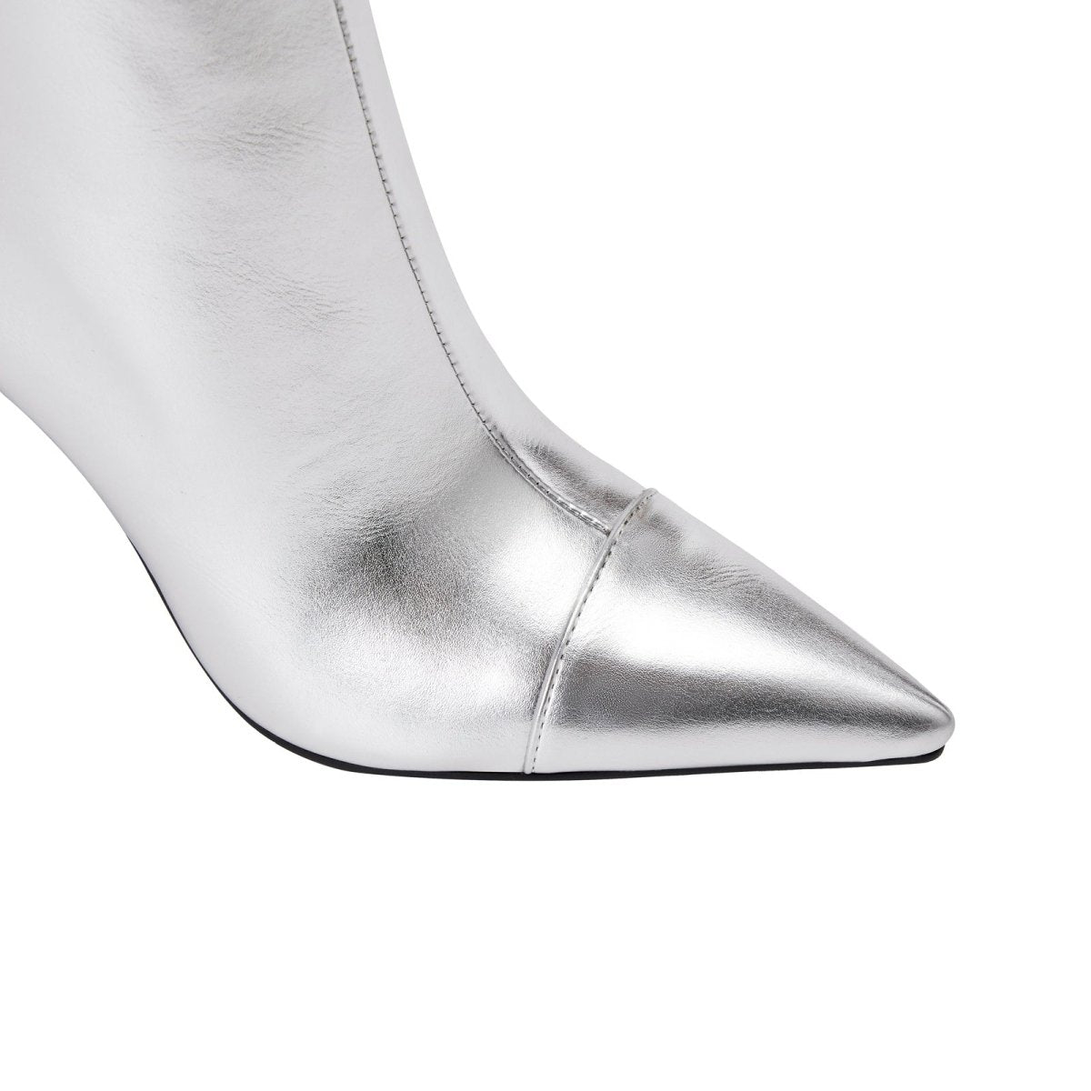 Sleek Silver Metallic Pointed Knee High Boots - 0cm