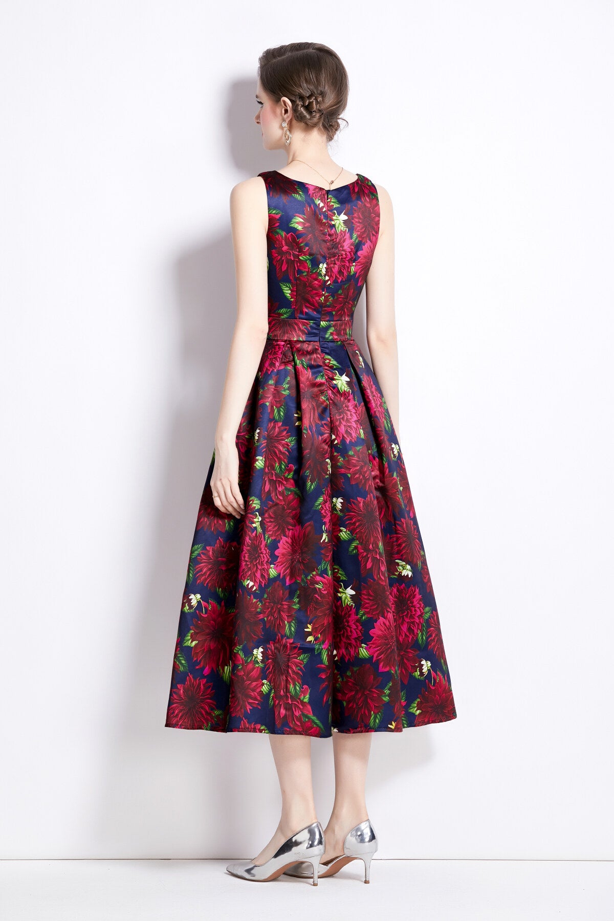 sleeveless-high-waist-tailored-fit-and-flare-a-line-dress_all_wine_4.jpg