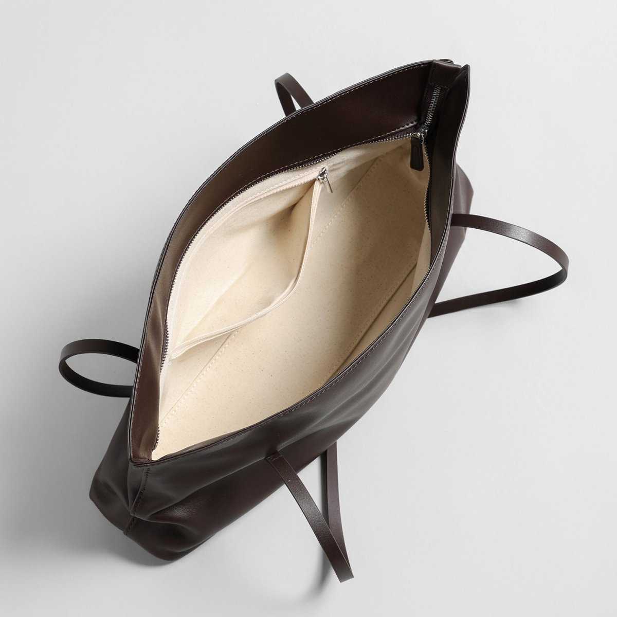 Slouchy Wave Leather Tote Bag – Large Draped Shoulder Bag
