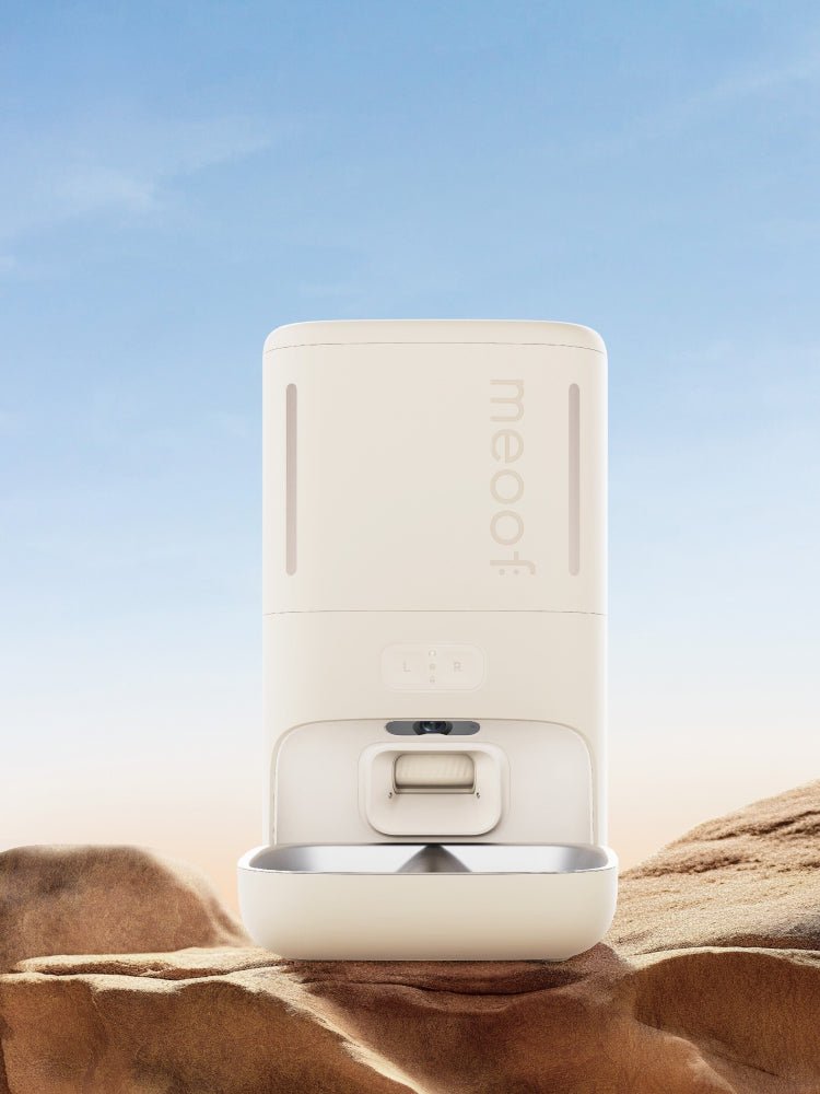 Smart Privacy Camera Automatic Pet Feeder