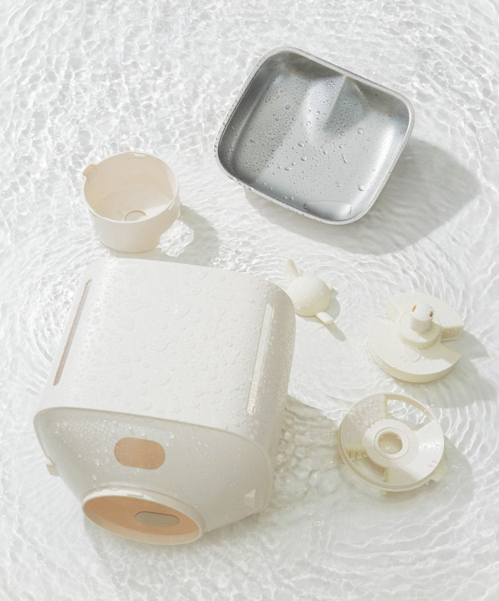 Smart Privacy Camera Automatic Pet Feeder