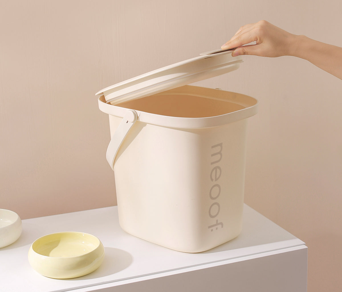 smart vacuum 13l cream pet food container cream 3