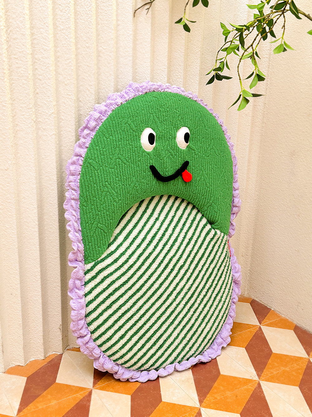 smiley friend foldable chair green 2