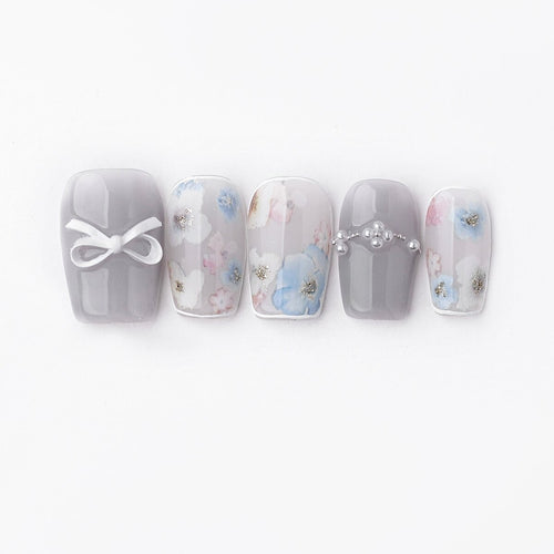Snow Mint Floral Press-On Nails