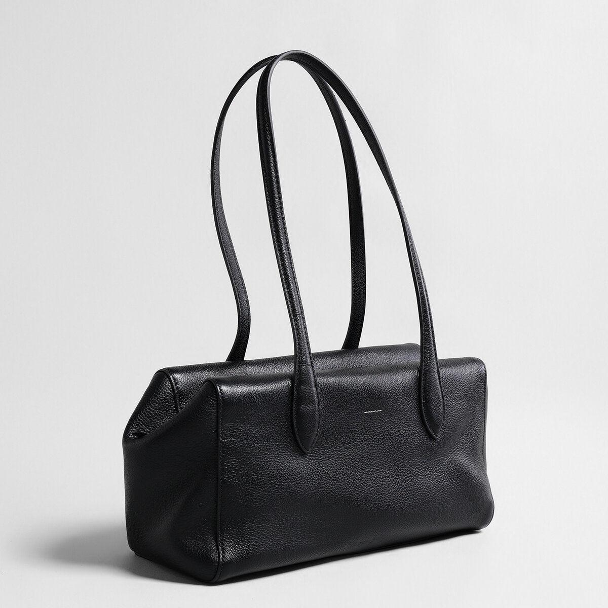 Soft Leather Boston Shoulder Bag – Structured Square Tote with Zip Closure