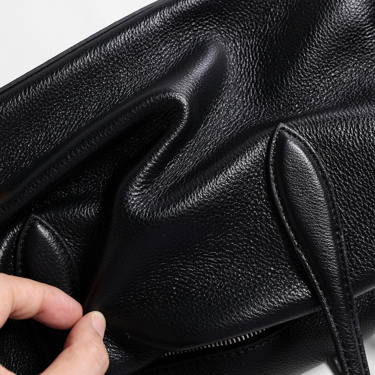 Soft Leather Boston Shoulder Bag – Structured Square Tote with Zip Closure