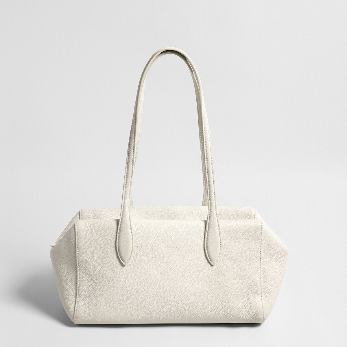 Soft Leather Boston Shoulder Bag – Structured Square Tote with Zip Closure