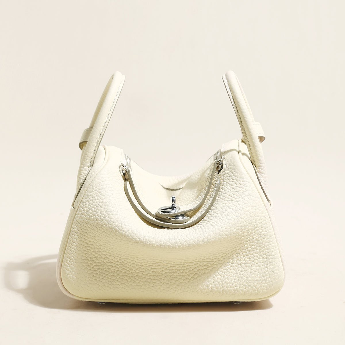 Solano Top-Grain TC Leather Shoulder Bag – Soft-Structured Double Handle Tote with Turn-Lock Closure