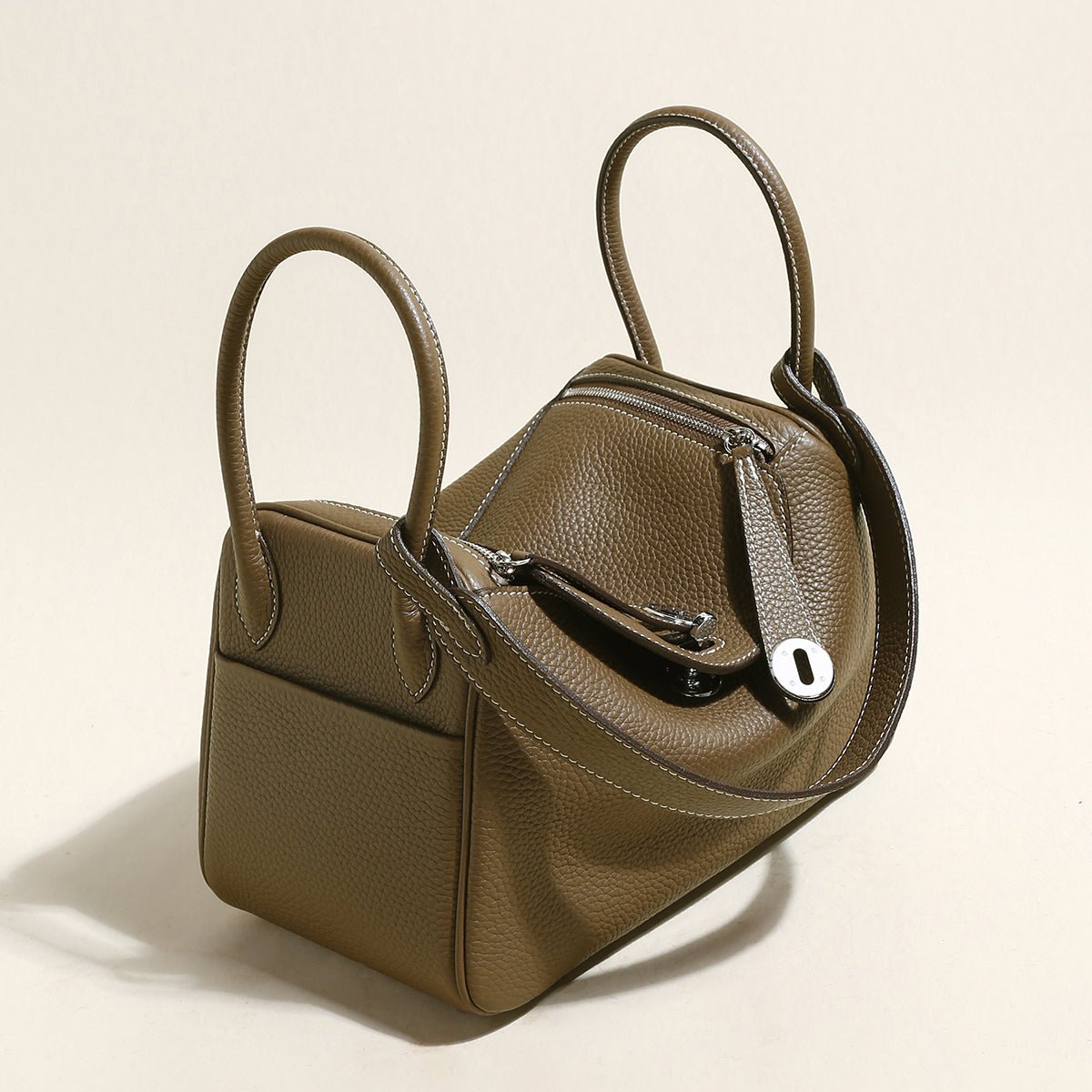 Solano Top-Grain TC Leather Shoulder Bag – Soft-Structured Double Handle Tote with Turn-Lock Closure