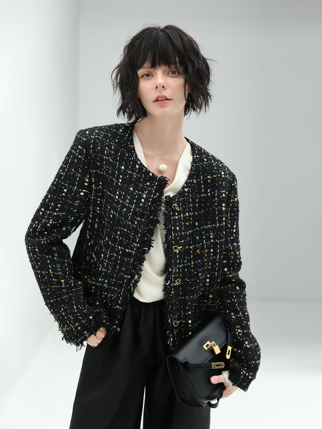 sophisticated-fringe-edged-tweed-jacket_all_black_2.jpg