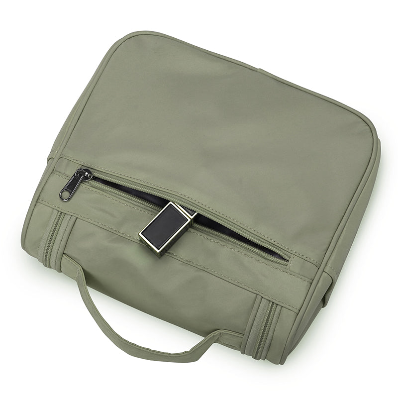 space-saver-travel-toiletry-bag_olive_6.jpg