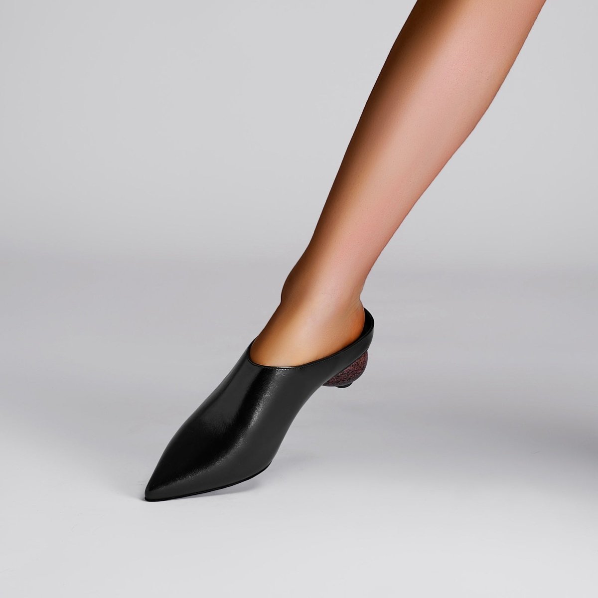 sphere - heel - leather - pointed - mules_all_black_7.jpg
