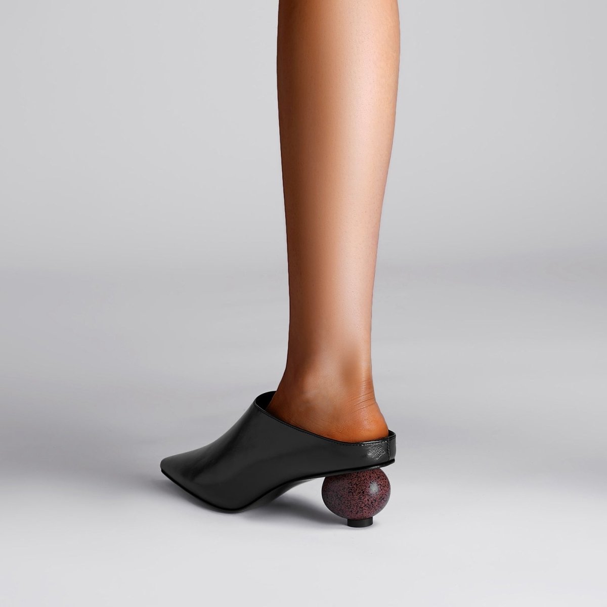 sphere - heel - leather - pointed - mules_all_black_8.jpg