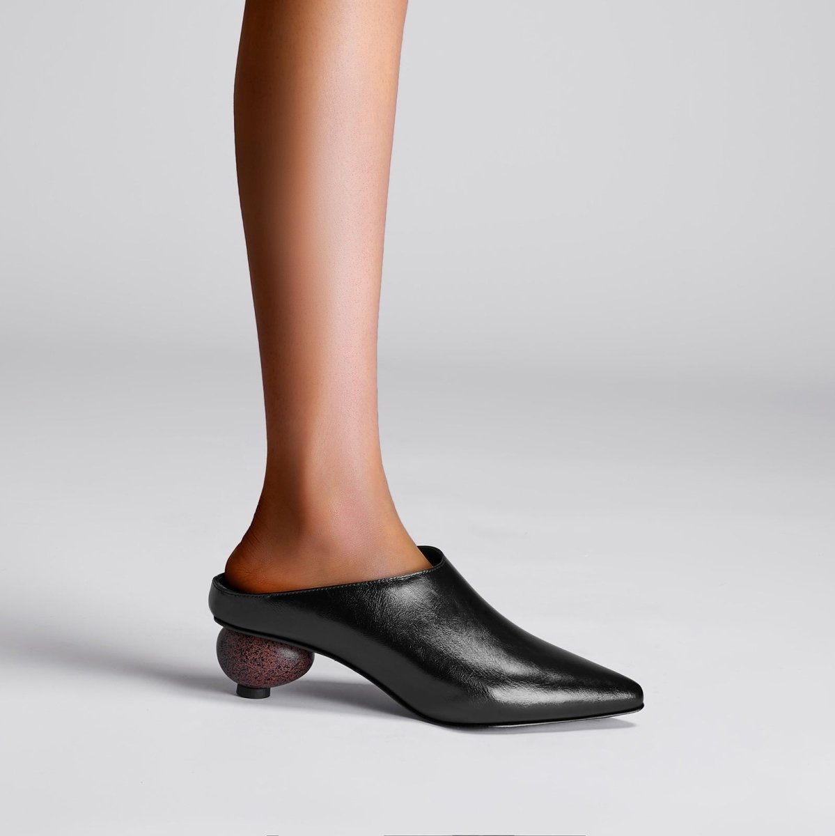sphere - heel - leather - pointed - mules_all_black_6.jpg