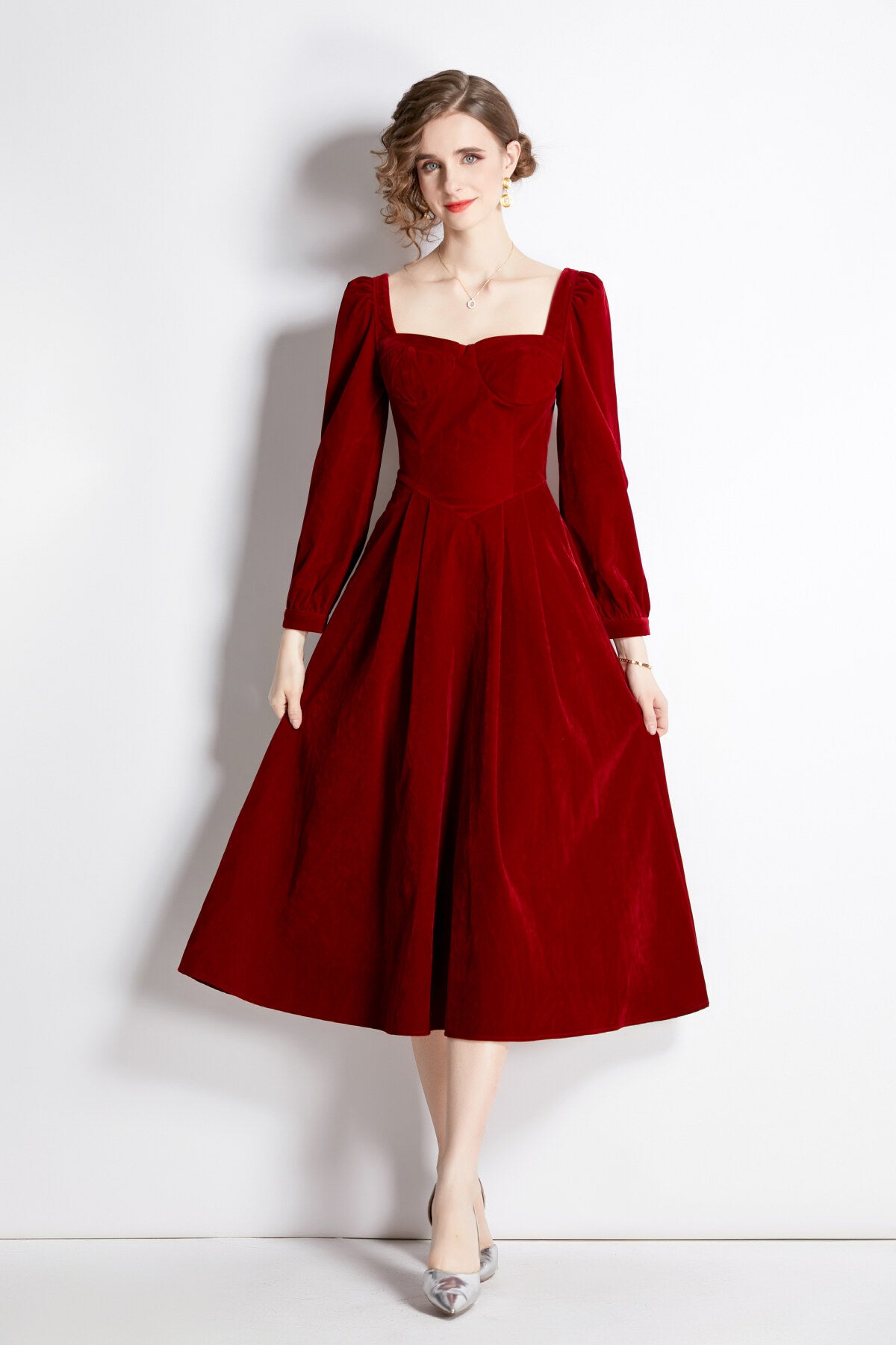square sweetheart neckline vintage velvet dress all red 3