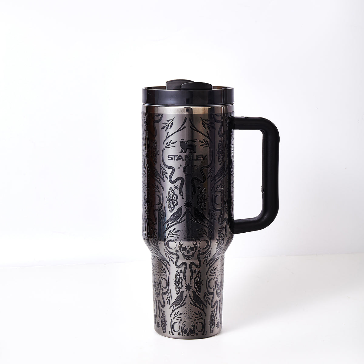 Stanley HALLOWEEN Quencher H2.0 FlowState Tumbler Deadly Damask
