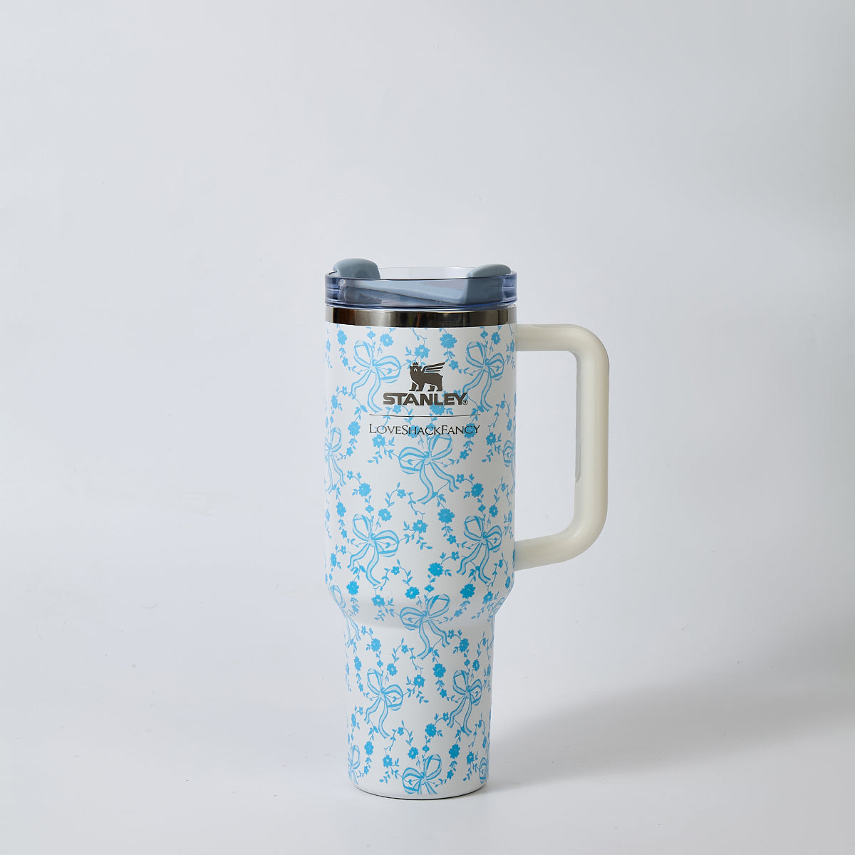 Stanley x LoveShackFancy Bow Blossom Quencher H2.0 FlowState Tumbler 40oz – Limited Edition