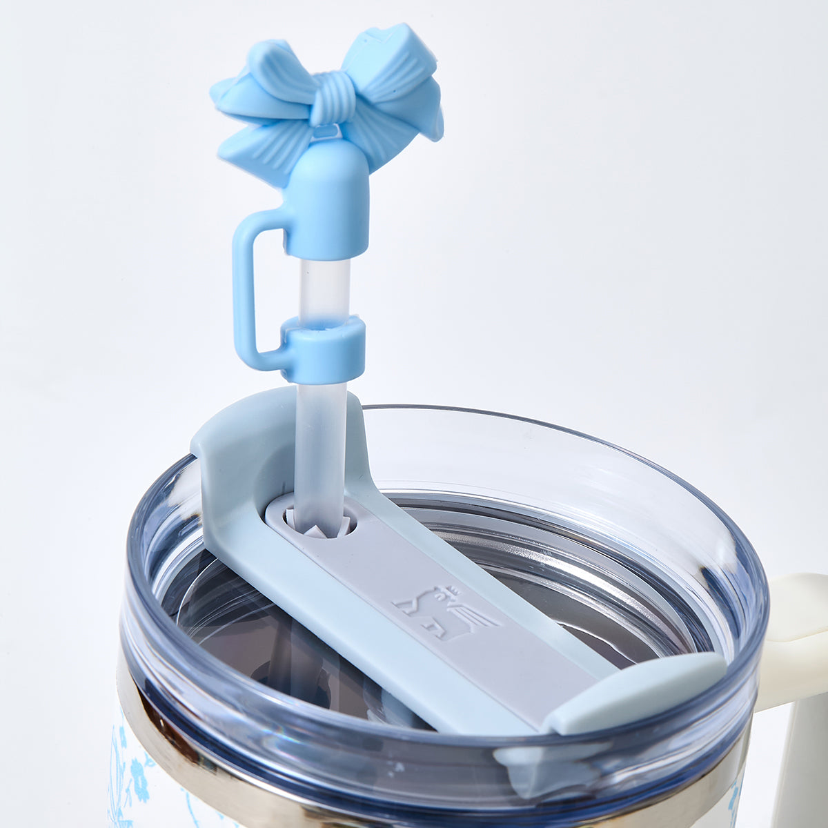 Stanley x LoveShackFancy Bow Blossom Quencher H2.0 FlowState Tumbler 40oz – Limited Edition