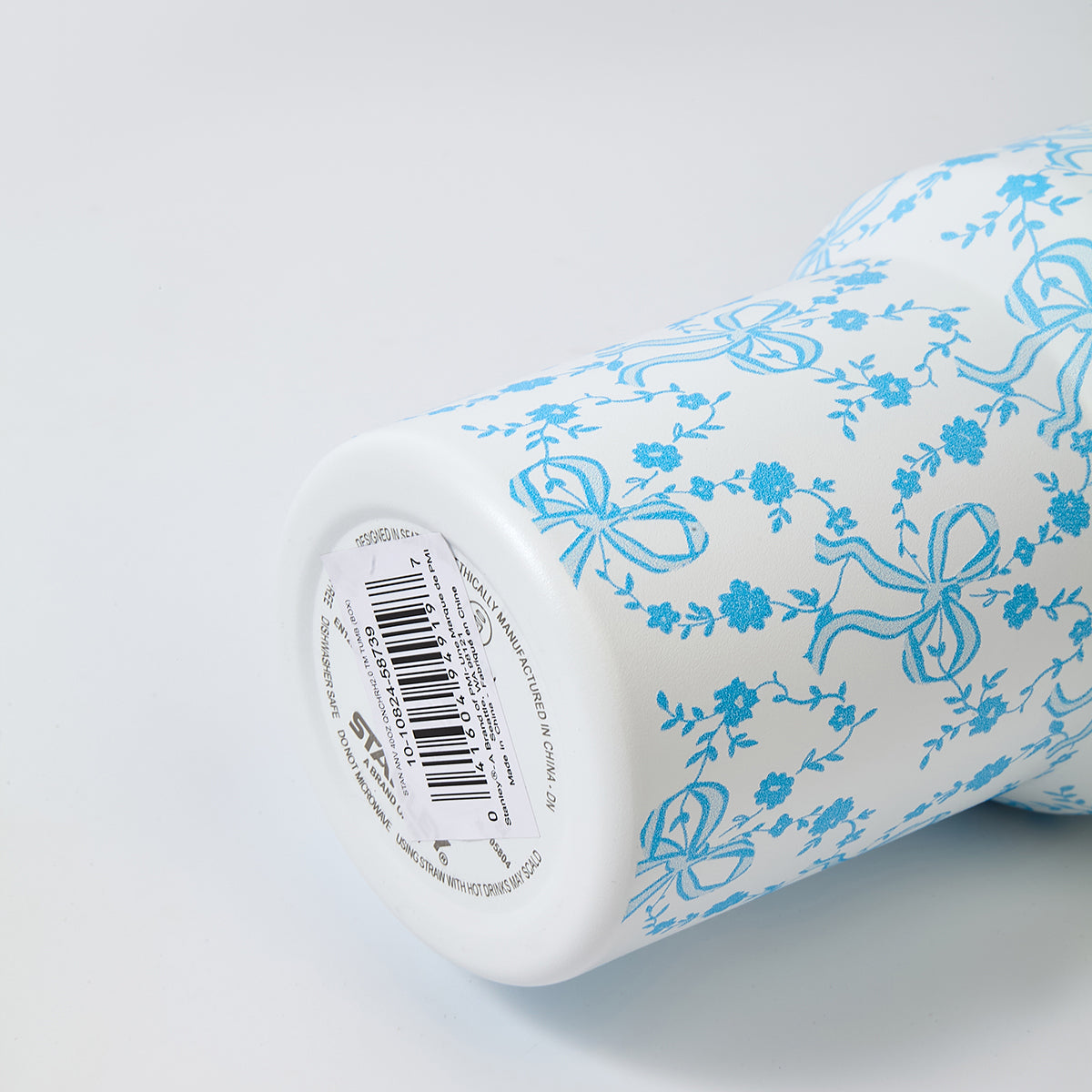 Stanley x LoveShackFancy Bow Blossom Quencher H2.0 FlowState Tumbler 40oz – Limited Edition