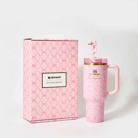 Stanley x LoveShackFancy Diamond Bow Quencher H2.0 FlowState Tumbler 40oz – Limited Edition