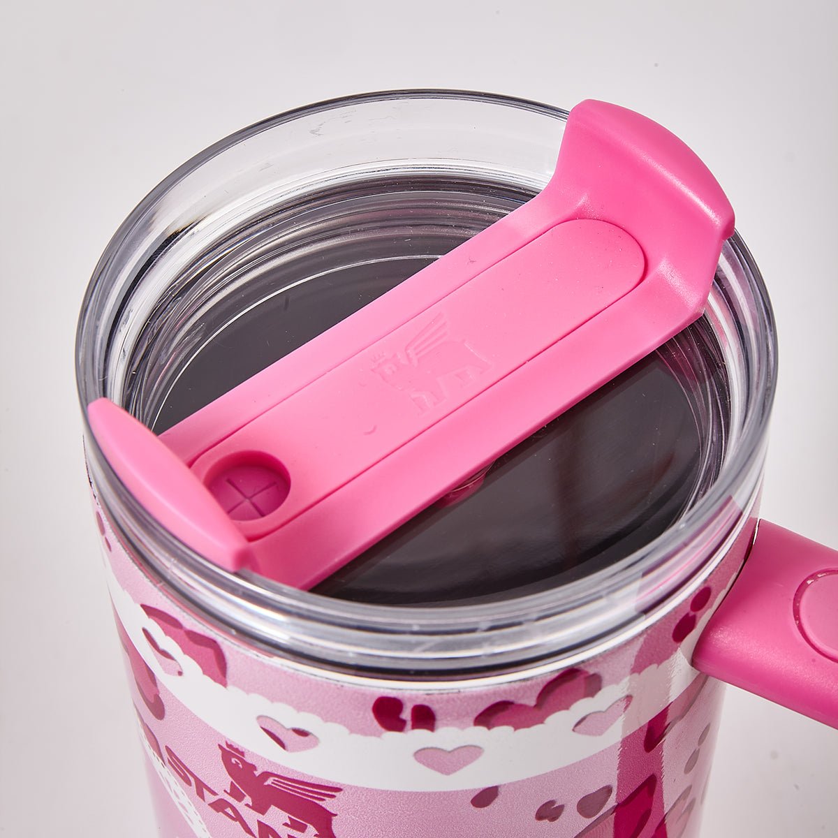 Stanley x Hello Kitty Sweet Hearts Luminous Tumbler - Limited Edition