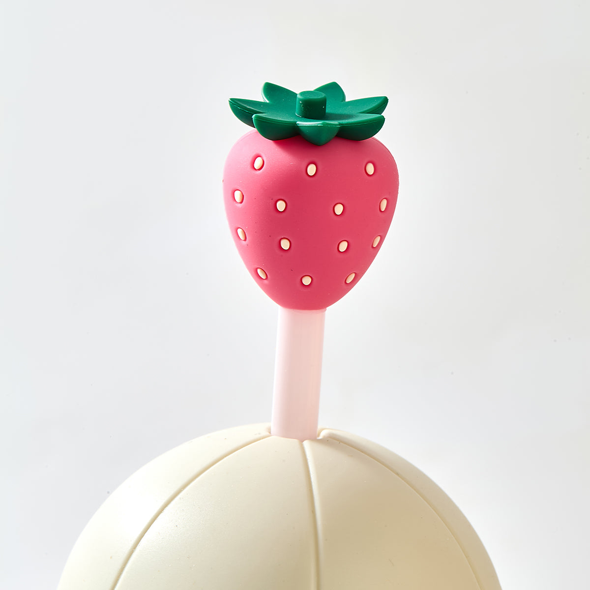 Starbucks Strawberry Bearista™ Glass Cup 591ml / 20oz – Bear-Shaped Tumbler with Strawberry Straw Topper