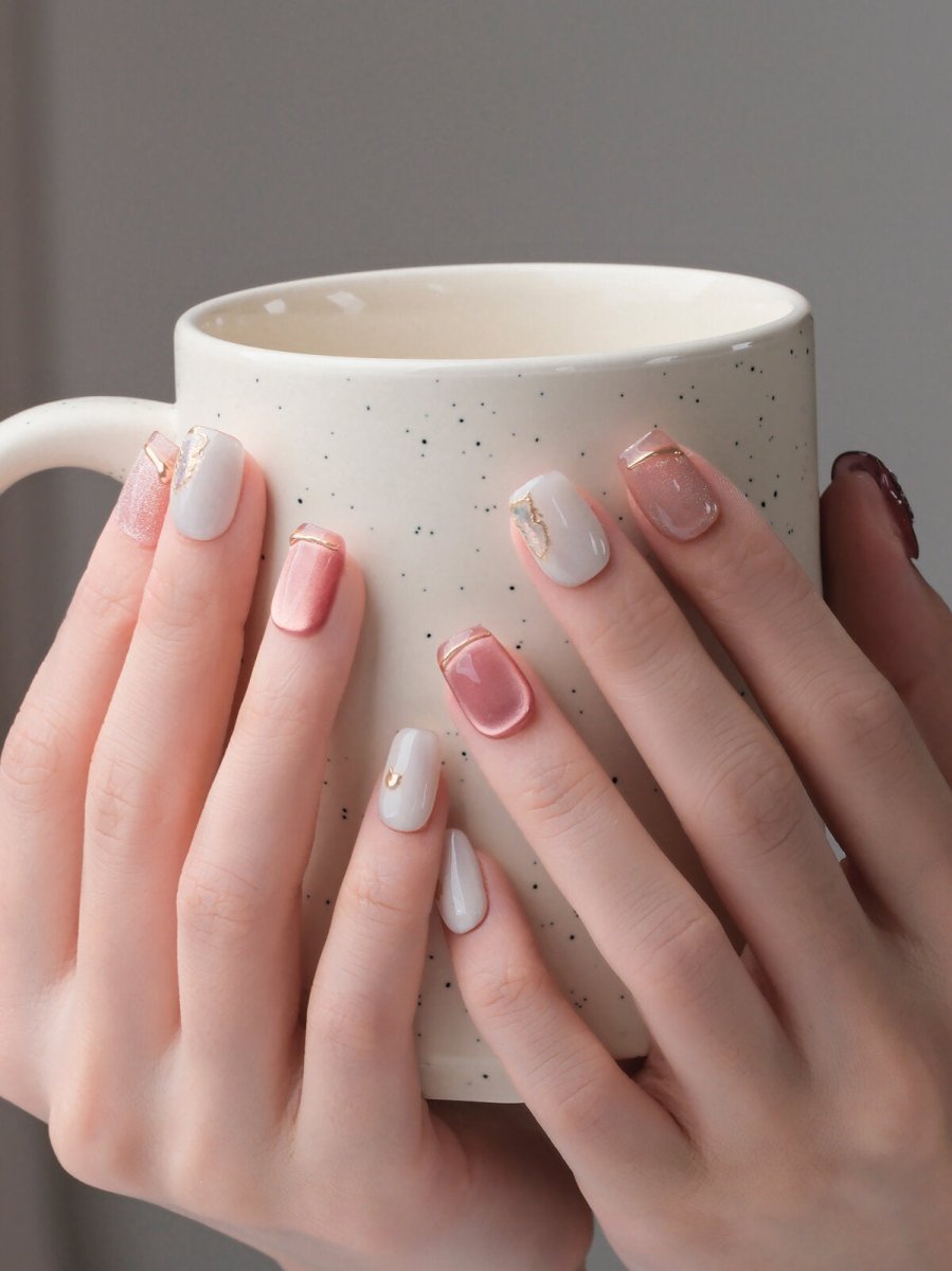 Strawberry Sweetheart Press-On Nails