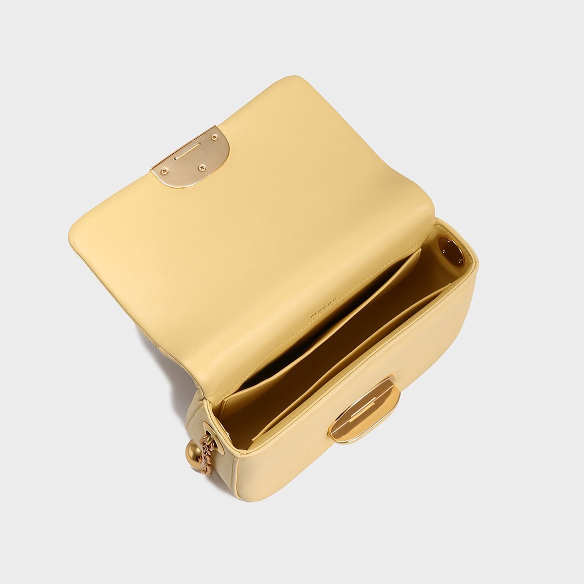 Structured Buckle Leather Shoulder Bag – Sculptural Lambskin Flap Bag with Gold Chain Strap
