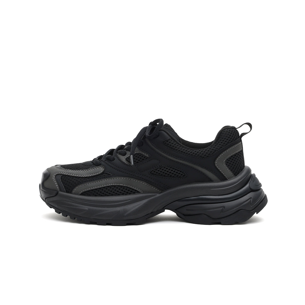 stylish lightweight running shoes all black 1