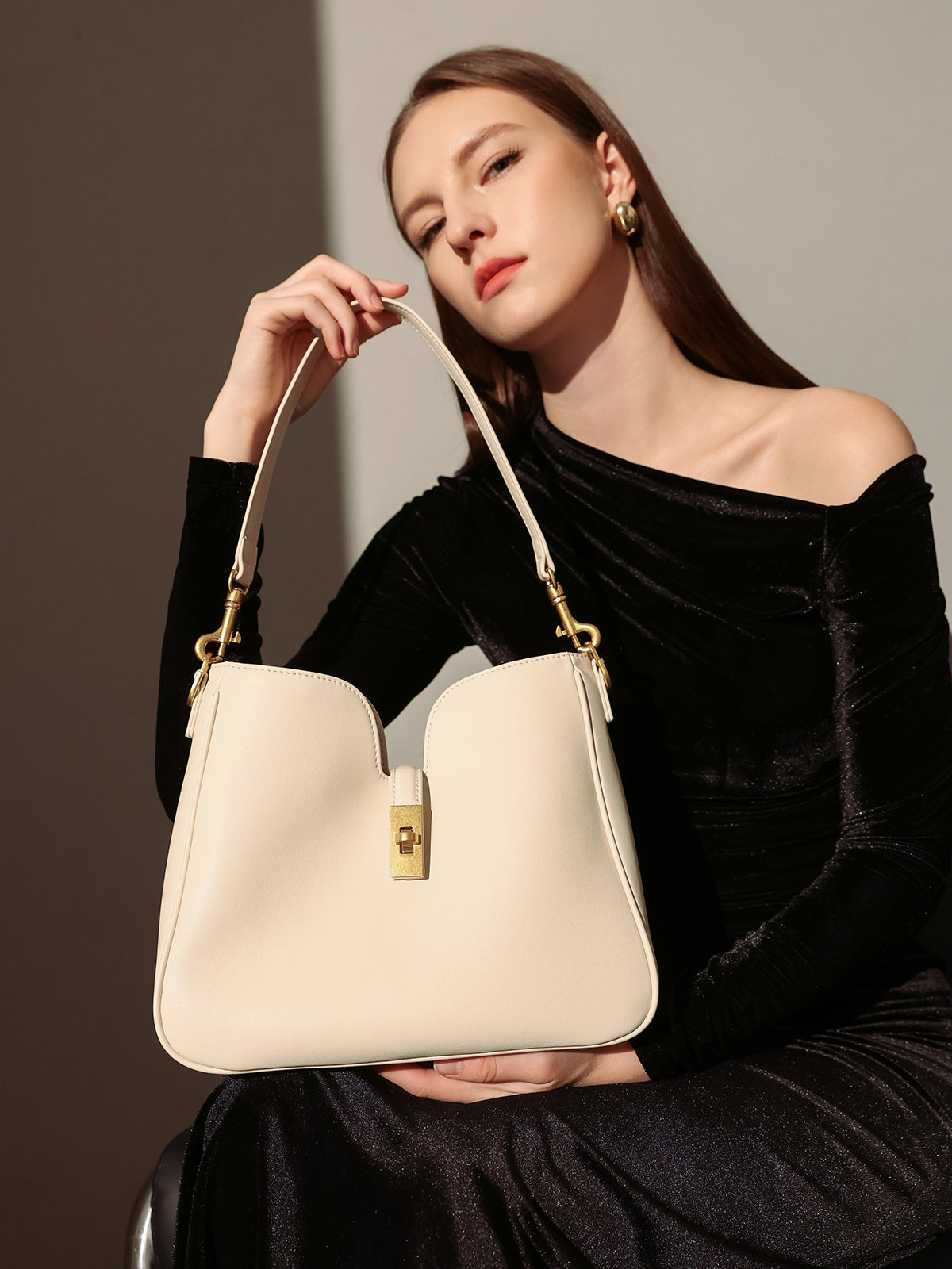 stylish scallop leather tote bag white 1