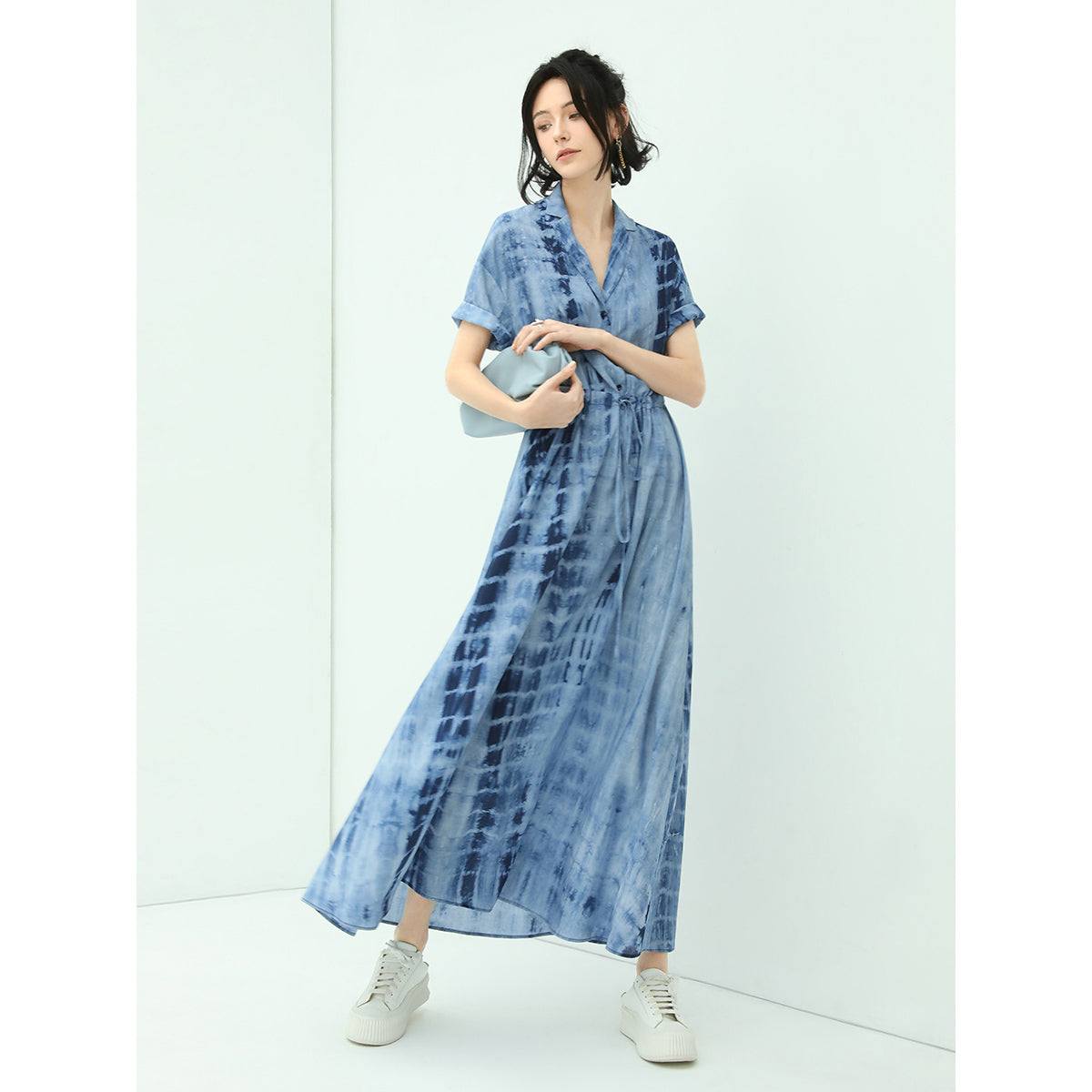 summery tie dye flowy blue shirt dress all blue 1