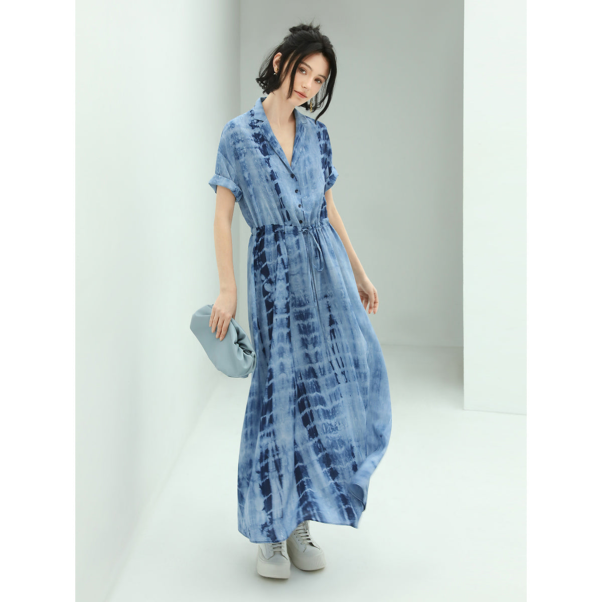 summery tie dye flowy blue shirt dress all blue 3