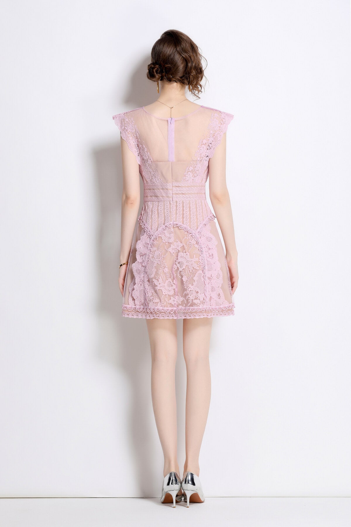 sweet floral form fitting mini dress all pink 4