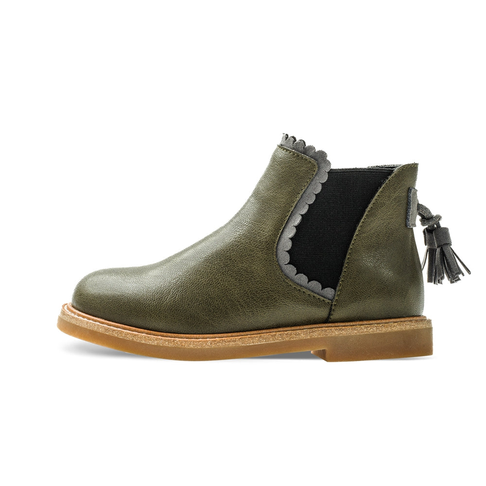 tassel tail kids chelsea boots all green 1