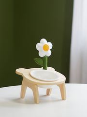 Tilted Daisy Pet Bowl With Stand