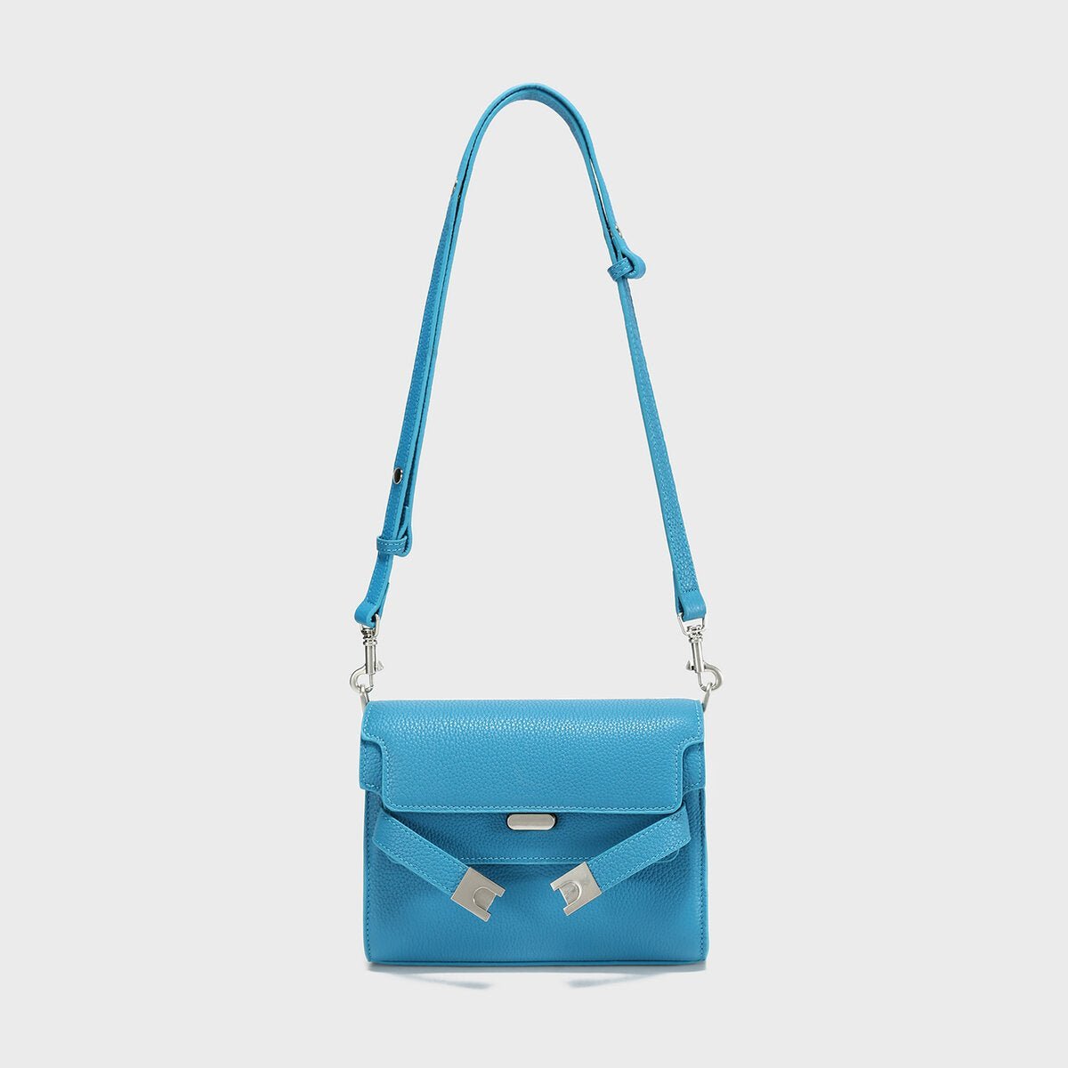 TOGO Leather Flap Crossbody Bag – Structured Envelope Purse with Metal-Tipped Straps